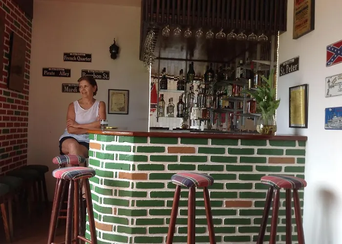 Cabana: Maison Clapp